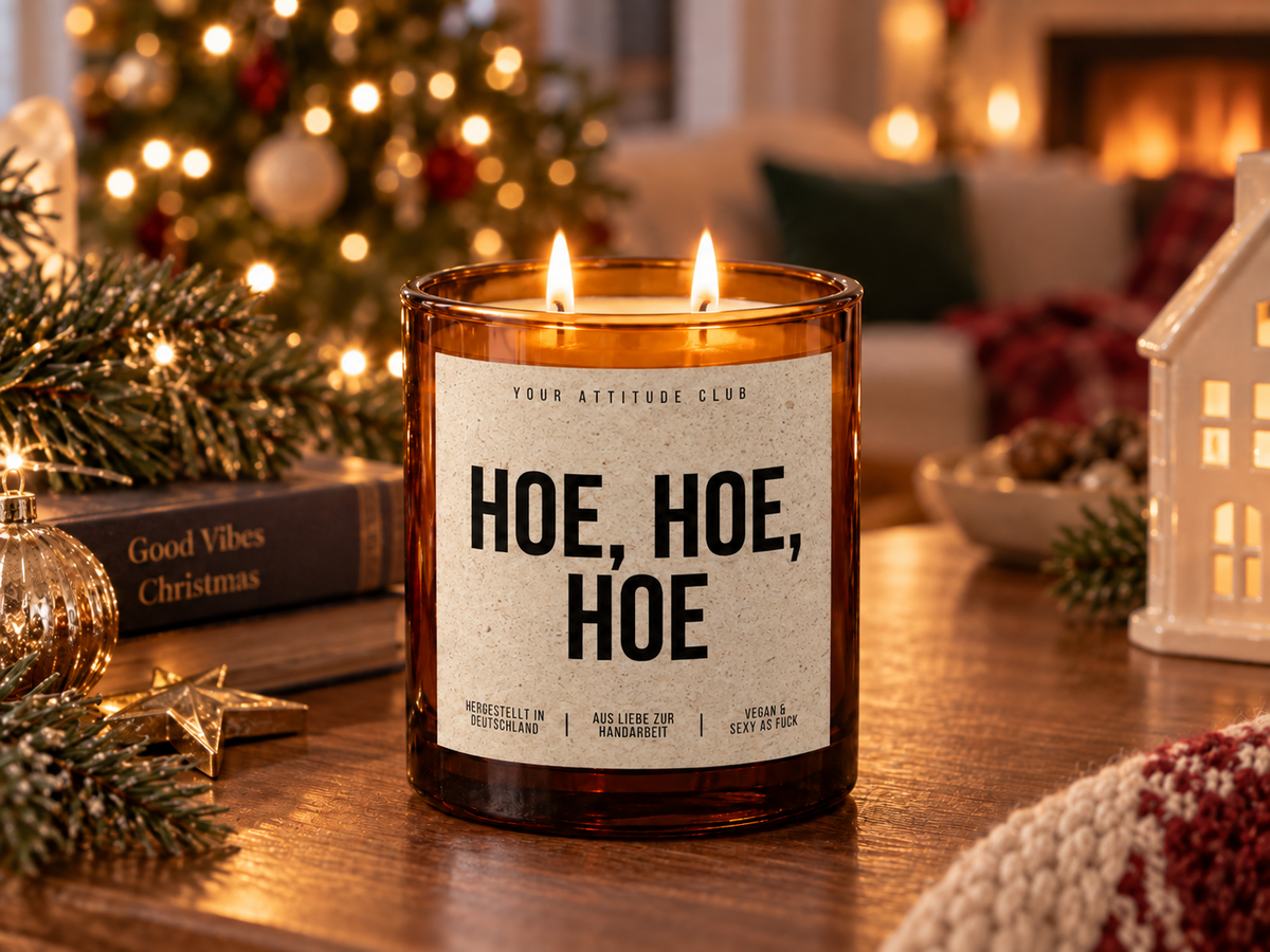 HOE, HOE, HOE – Weihnachtskerze Naturgras Etikett | Weihnachtsgeschenk | lustige Geschenkidee für Freunde, Kolleg:innen & Familie