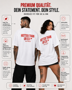 HOTTER THAN UR EX – weißes Unisex Oversize Shirt mit rotem Backprint, freches Statement T-Shirt, lustiger Spruch, Dating Humor, Streetwear Geschenk