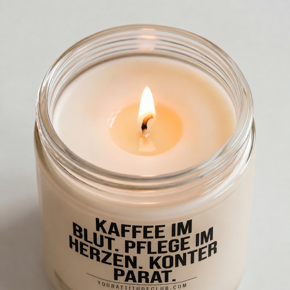 KAFFEE IM BLUT. PFLEGE IM HERZEN. KONTER PARAT. | Kerze Pflegefachkraft, Geschenk Pflege, Krankenschwester, Pfleger, Pflegepersonal, Examen