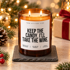 KEEP THE CANDY. I’LL TAKE THE WINE. – Weihnachtskerze Naturgras Etikett | Weihnachtsgeschenk | Geschenk für Freunde | Geschenkidee Weihnachten