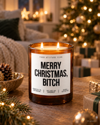 MERRY CHRISTMAS, BITCH – Weihnachtskerze Naturgras Etikett | Lustiges Weihnachtsgeschenk | Geschenk für Freundin & Kollegin | Geschenkidee Weihnachten