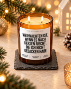 WEIHNACHTEN IST, WENN ES NACH KEKSEN RIECHT, DIE ICH NICHT GEBACKEN HABE – Weihnachtskerze Naturgras Etikett | Weihnachtsgeschenk | Geschenkidee