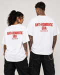 ANTI-ROMANTIC ERA – weißes Unisex Oversize Shirt mit rotem Backprint, Anti Valentine Statement T-Shirt, Single Geschenk, Streetwear