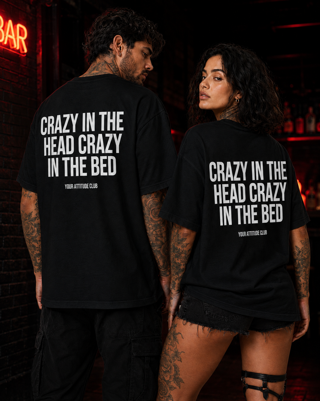 CRAZY IN THE HEAD CRAZY IN THE BED – schwarzes Unisex Oversize Shirt mit weißem Backprint, freches Statement T-Shirt, Adult Humor, Streetwear