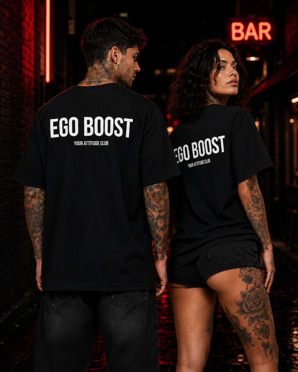 EGO BOOST – schwarzes Unisex Oversize Shirt mit weißem Backprint, freches Statement T-Shirt, selbstbewusster Spruch, Streetwear Geschenk