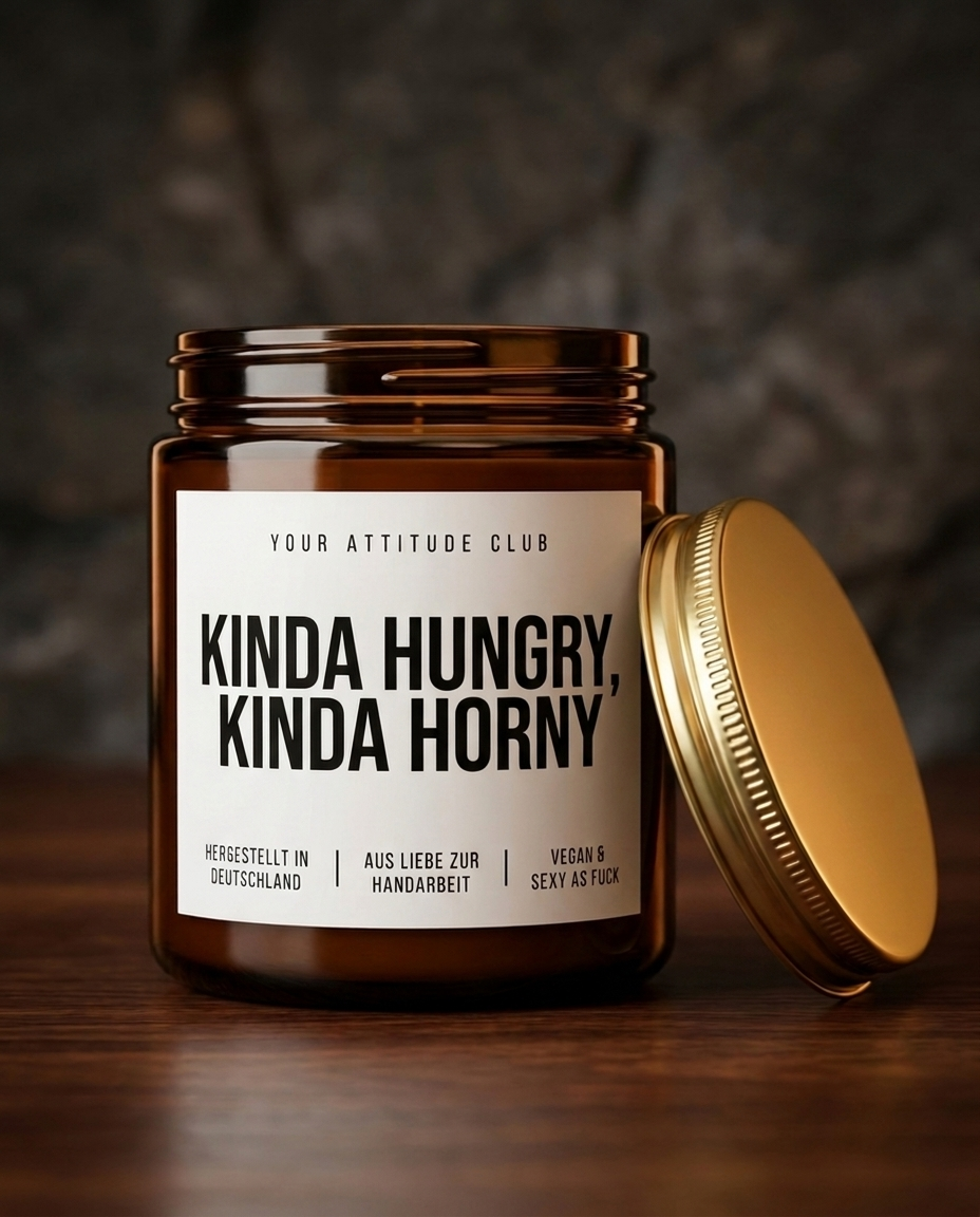 Kinda Hungry Kinda Horny | Kinky Sojawachs Kerze vegan handgemacht Geschenk frecher Spruch sexy Duftkerze Dark Humor Attitude Geschenk