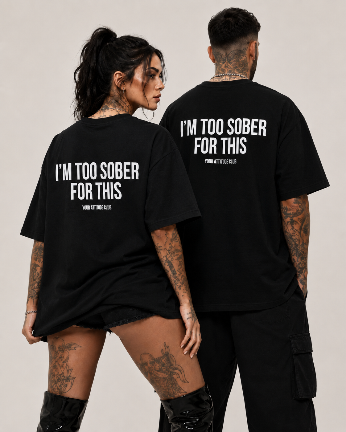 I’M TOO SOBER FOR THIS – schwarzes Oversize Unisex Shirt, weißer Backprint, lustiges Party Shirt, Alkohol Spruchshirt, edgy Statement Streetwear