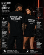 IBIZA DOESN’T KNOW YOUR EX EXISTS – weißes Oversize Unisex Shirt, roter Backprint, Ibiza Shirt, Breakup Shirt, Party Shirt, lustiges Statement Shirt