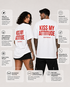 KISS MY ATTITUDE – weißes Oversize Unisex Shirt, roter Backprint, freches Statement Shirt, lustiges Spruchshirt, Streetwear, Geschenk mit Humor