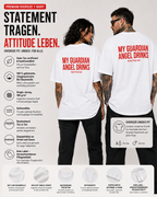 MY GUARDIAN ANGEL DRINKS – Weißes Oversize Unisex Shirt mit rotem Backprint, lustiges Statement Shirt, Funny Tee, Party Shirt, freches Geschenk