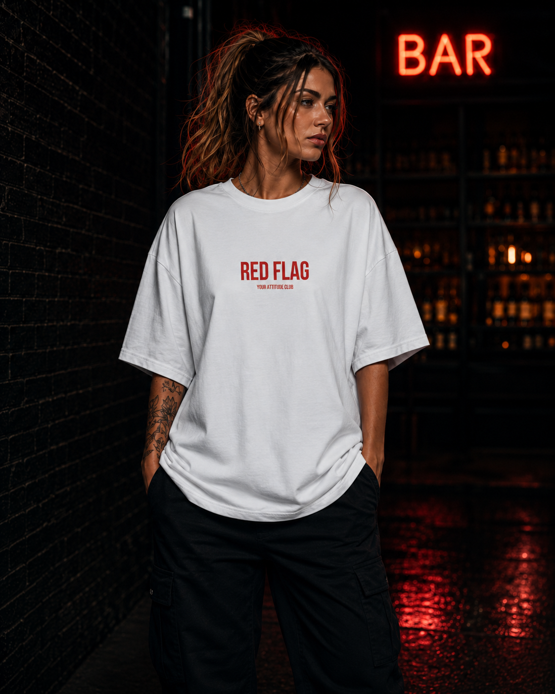 RED FLAG | Oversize Shirt Unisex mit Frontprint, Statement Shirt aus Bio-Baumwolle